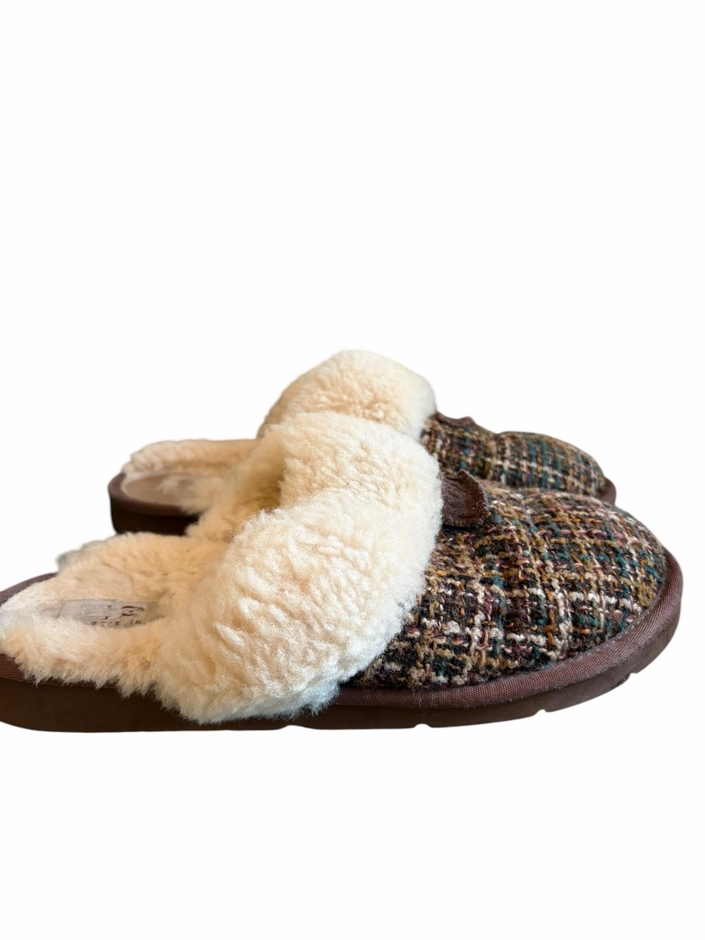 UGG scuffette slide slippers crochet tweed